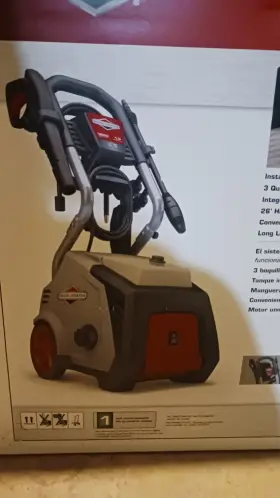020600 Briggs & Stratton And Pressure Washer
