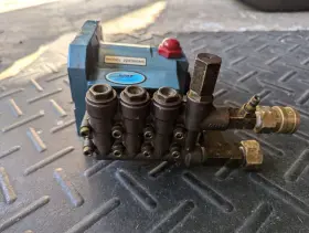 2dx30gns Cat Pumps Pressure Washer Pump #2