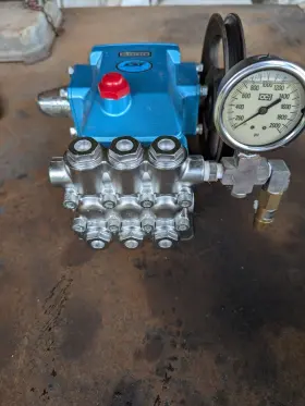5cp2120w Cat Pumps Ceramic Triplex Plunger Pump #2