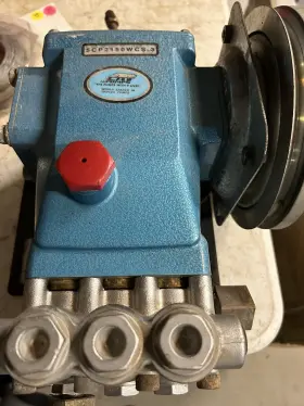 5cp2150wcs.3 Cat Pumps 5cp2150w Ceramic Triplex Plunger Pump - 5gpm 2000 Psi