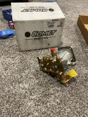 31024-00009 Comet Pump Vrx 2527g7 2.5 Gpm 2700 Psi 5.1 Hp
