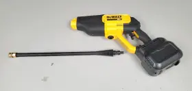 Dcpw550 Dewalt 20v Max 550 Psi 1.0 Gpm Cordless Battery Power Cleaner Tool Only