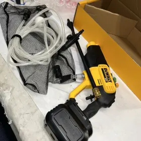 Dcpw550b Dewalt 20-volt 550 Psi 1.0 Gpm Cold Water Cordless Electric Power Cleaner B604 #2