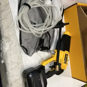 Dcpw550b Dewalt 20-volt 550 Psi 1.0 Gpm Cold Water Cordless Electric Power Cleaner B604