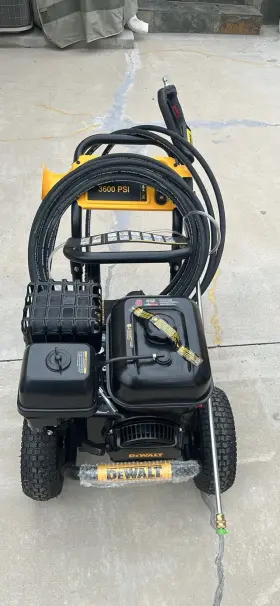 Dxpw61249 Dewalt 3500 Psi 2.5 Gpm Cold Water Gas Pressure Washer With 208cc Engine