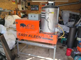 Ezn3004-3-460-a Easy Kleen Buffalo Series Hot Water Pressure Washer