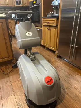 Scrubber-fx-b30 Foxhole Folding Auto Floor