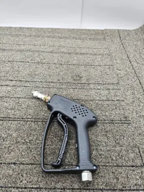 092724 Giant Industries Pressure Washer Tool With Brass Fitting 10gpm 5000 Psi 300f