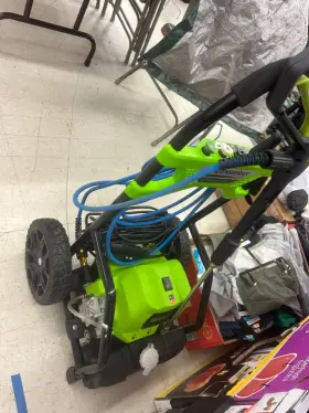 5112102vt Greenworks 2000 Psi Electric Pressure Washer - Green