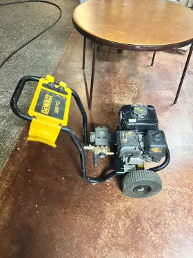 Dxpw3625 Honda Dewalt 3600 Psi 2.5 Gpm Gx200 Gas Cold Water Pressure Washer #2