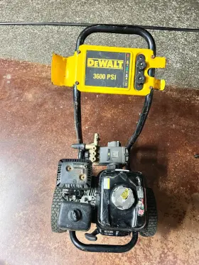 Dxpw3625 Honda Dewalt 3600 Psi 2.5 Gpm Gx200 Gas Cold Water Pressure Washer