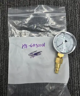 Me-ga300n Marshall Excelsior 0-300# Liquid Filled Gauge With Quick Connect Nipple