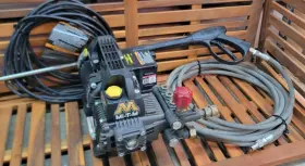 Mi-t-m Cm-1400-0meh Mi-t-m Pressure Washer 1400 Psi With 4k Wand And Hose