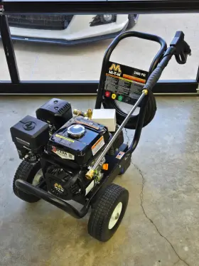 Gc-2403-0mmb Mi-t-m Gas-powered Pressure Washer Heavy Duty Cart 2 400 Psi 2.4 Gpm