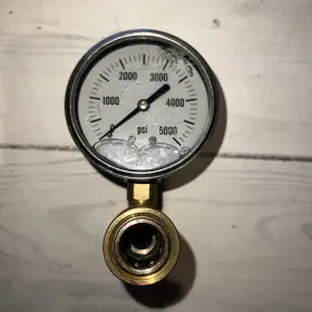 276470 Northstar Valley Industries Quick-connect Pressure Gauge 5 000 Psi 3/8 Inch