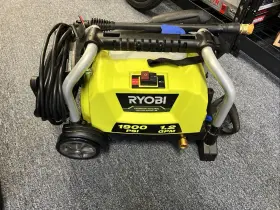Ry1419mt Ryobi R 257 1900 Psi 1.2 Gpm Electric Pressure Washer Kit New Open Box