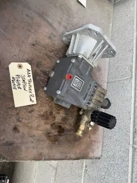 60918 Simpson Aaa Power Washer Pump Triplex For Parts Or Repair 60918 Simpson Aaa Power Washer Pump Triplex For Parts Or Repair